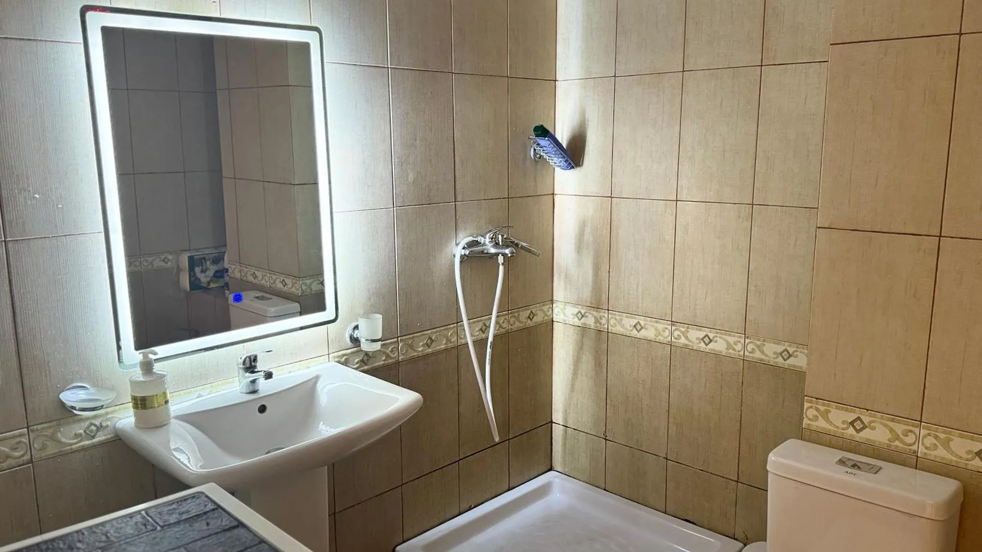 Cozy Stay In Tirana City Center