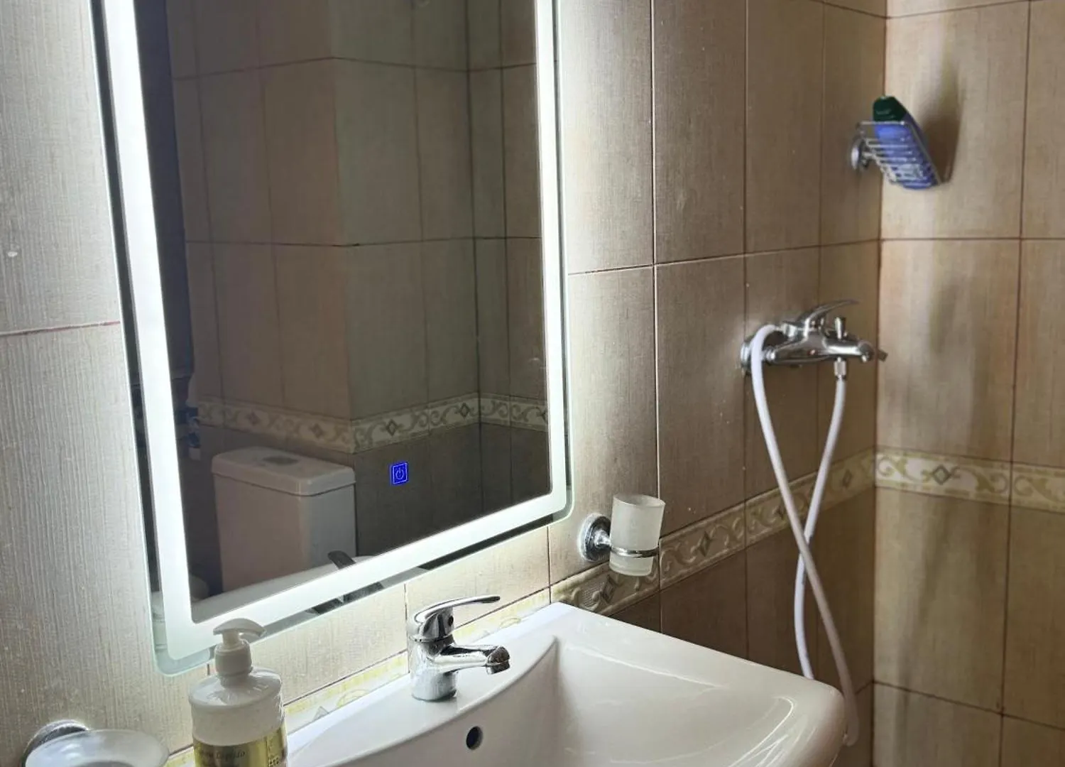 Cozy Stay In Tirana City Center Apartman
